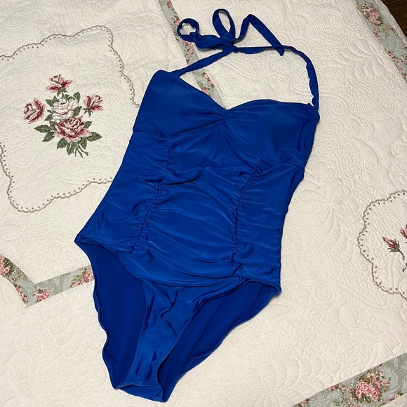 Forever 21 ruched halter cobalt swimsuit - Picture 2 of 6